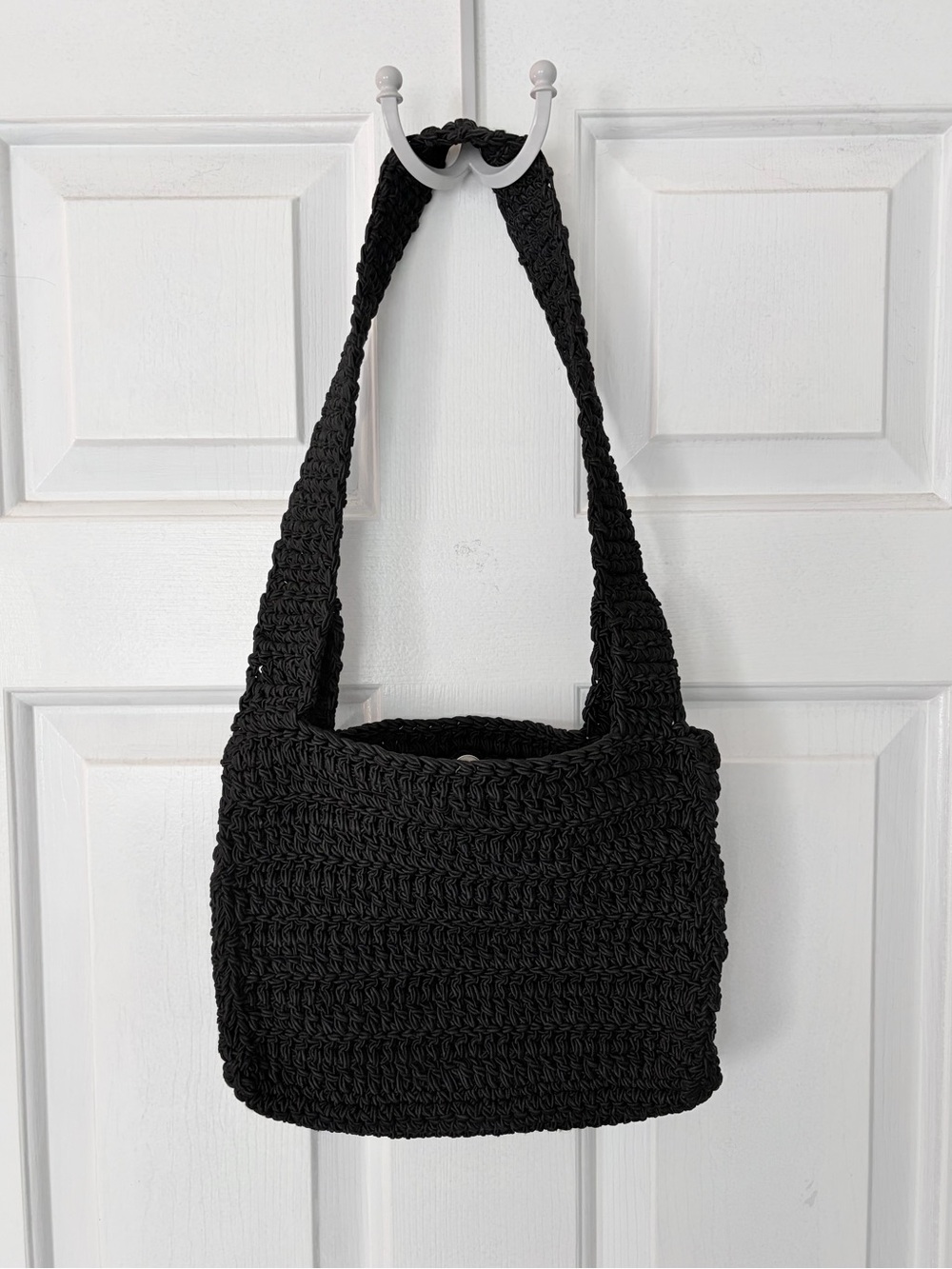 Black Chunky Knit Macrame Shoulder Bag